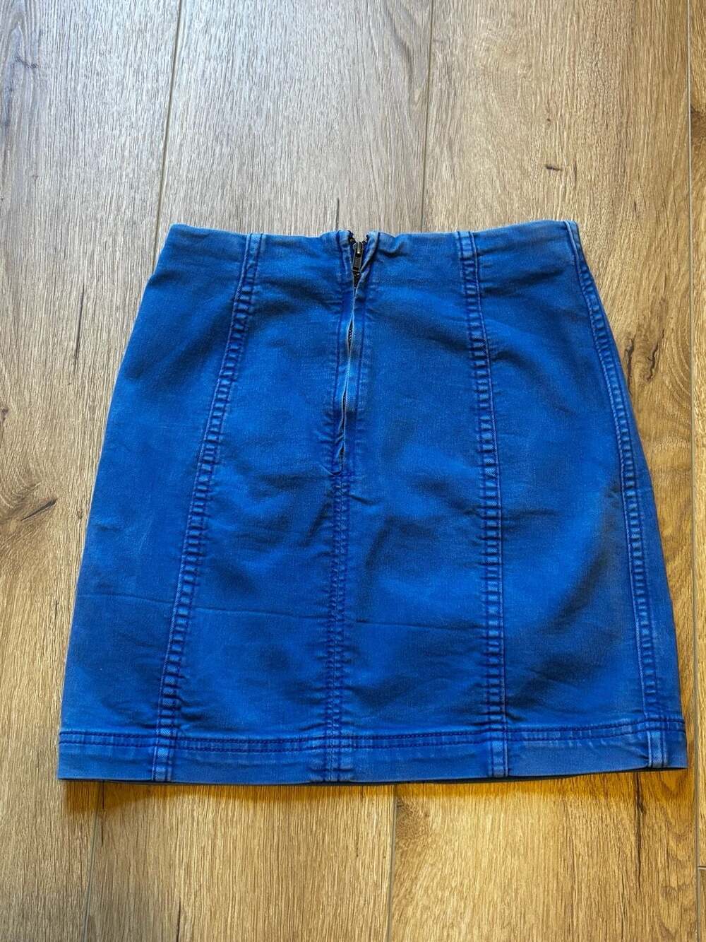 Free People Denim Mini Skirt Size 0 - Picture 4 of 6